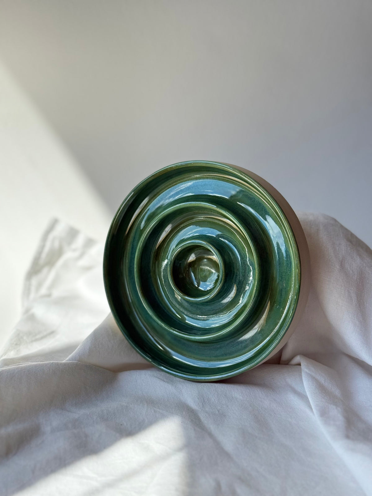 Ceramiczna miska spowalniająca