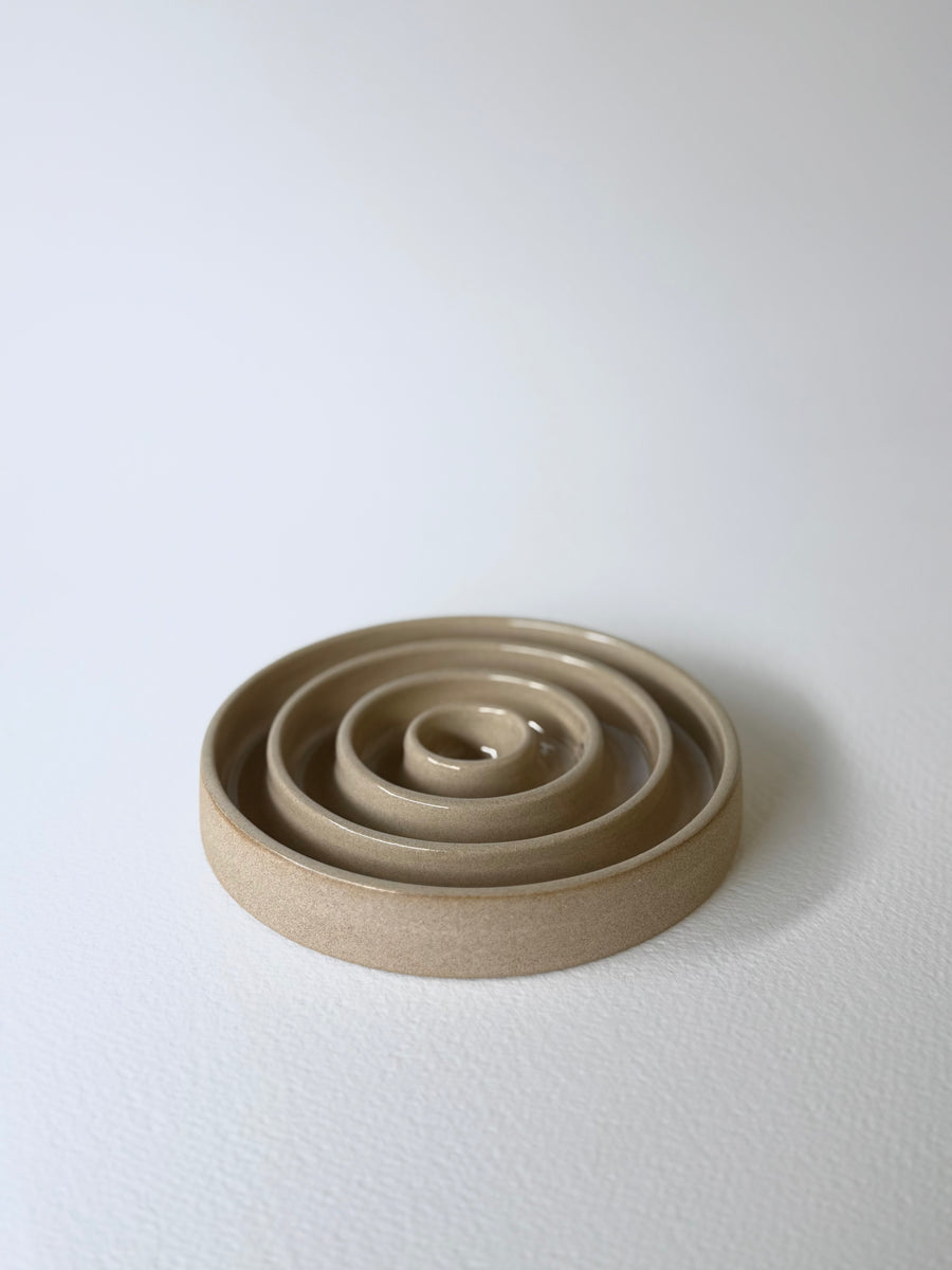 Ceramiczna miska spowalniająca